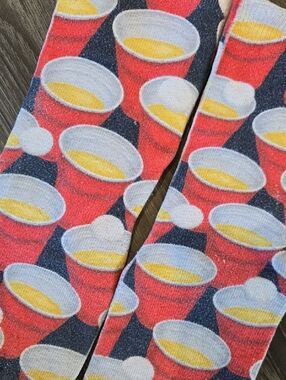 🛒FREE with bundle Beer Pong Socks, Red Solo Cups Patterned Socks